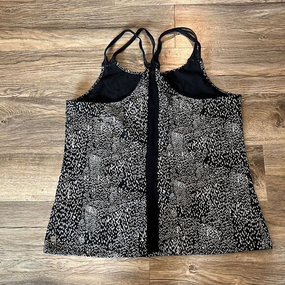 Fabletics Peyton Tank Top Size XXL - Picture 3 of 5